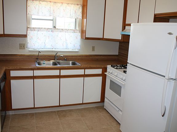 5th image of 3515 Mount Acadia Blvd