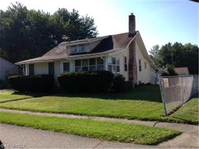 1st image of 52 Britton St