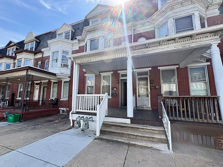 118 S Richland Ave — Photo 20