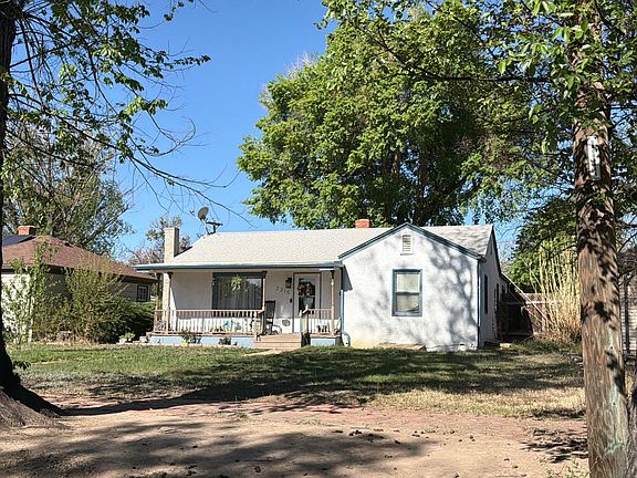 2nd image of 2315 Court St