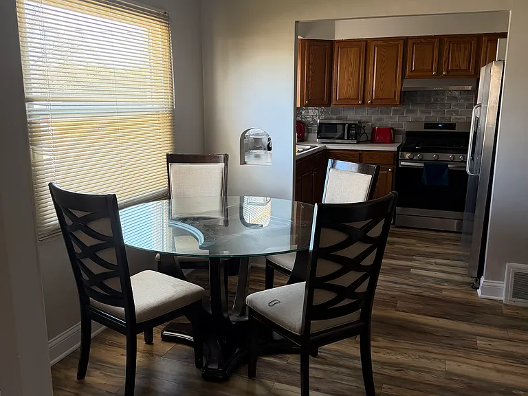 Dining Room/Kitchen