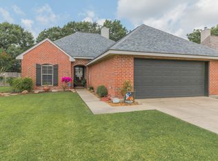 407 Lodge Dr, Lafayette, LA 70506
