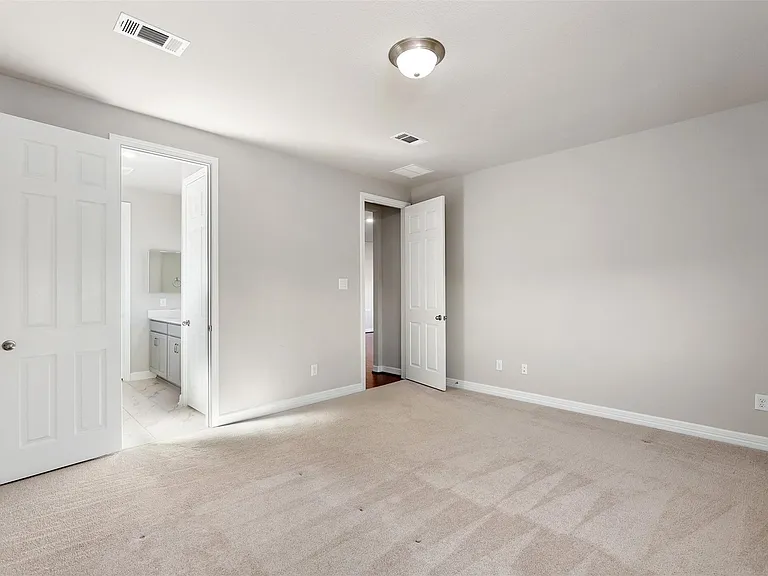 2116 Sweet Bay Dr — Photo 14
