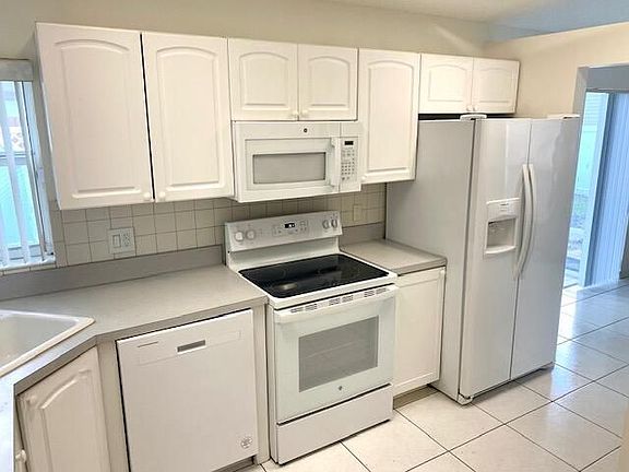 3rd image of 1243 Pine Sage Cir