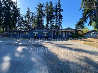 1726-1728 112th St S, Tacoma, WA 98444