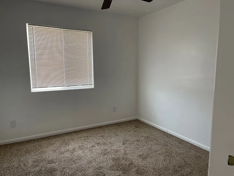 9548 Sally Ave — Photo 8