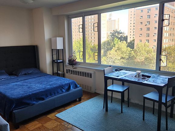4th image of 392 Central Park W APT 8S