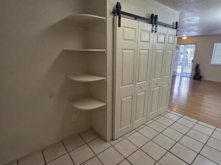326 Arkansas St #B — Photo 6