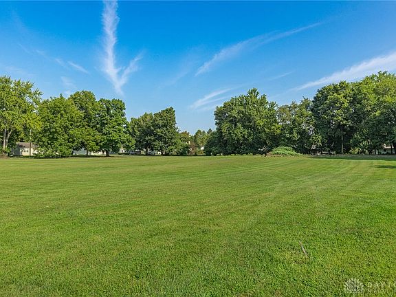 3rd image of LOT 3 W Powell Ave