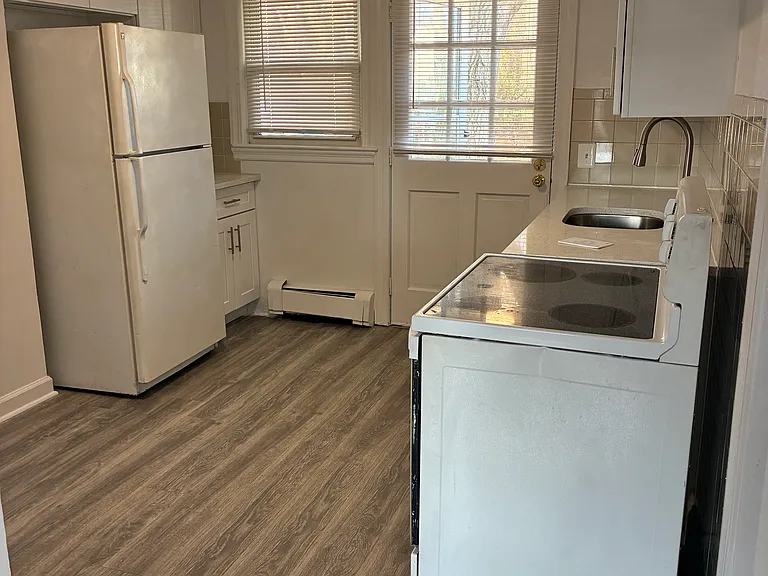 5 Lansdale Ave #5 — Photo 10