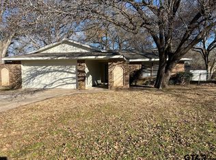 112 Hillcreek Dr, Whitehouse, TX 75791