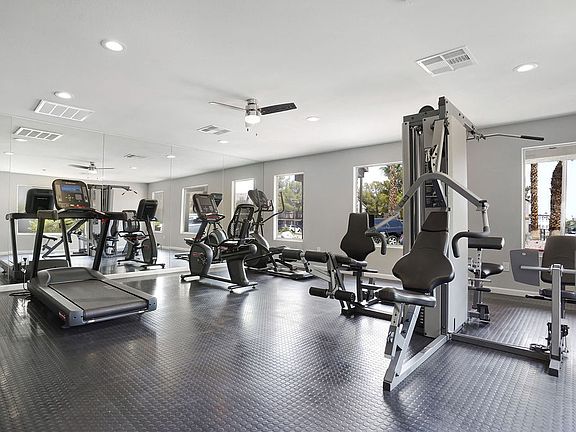 4th image of 2051 N Torrey Pines Dr APT 2011
