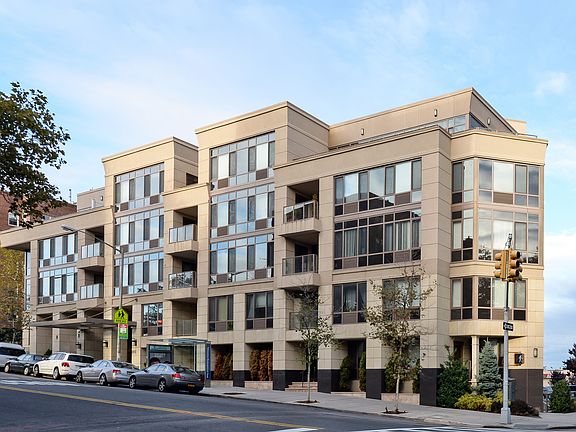 4th image of 6405 Yellowstone Blvd APT 202
