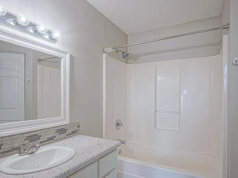 6521 Lake Joanna Cir — Photo 13