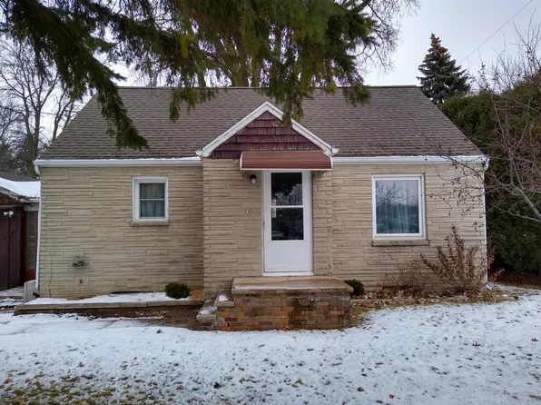 2312 E John St, Appleton, WI 54915