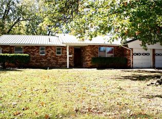 508 Carlton St, Springdale, AR 72762