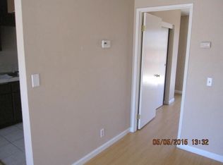 389 W Main St #B, San Jacinto, CA 92583