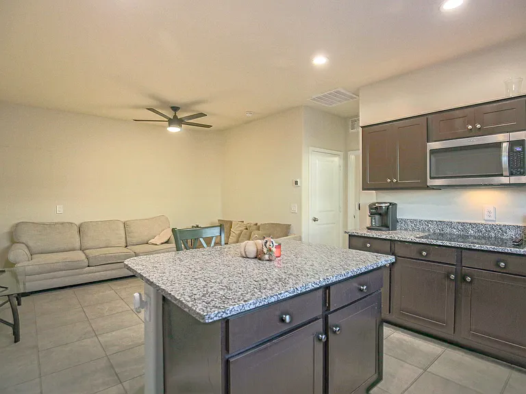 24380 W Jones Ave — Photo 7