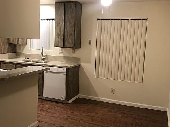 4th image of 1403 F Ave APT 07