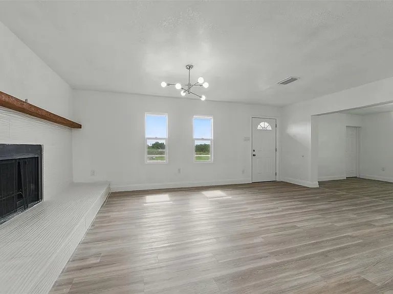 8812 Oakwood Dr — Photo 8