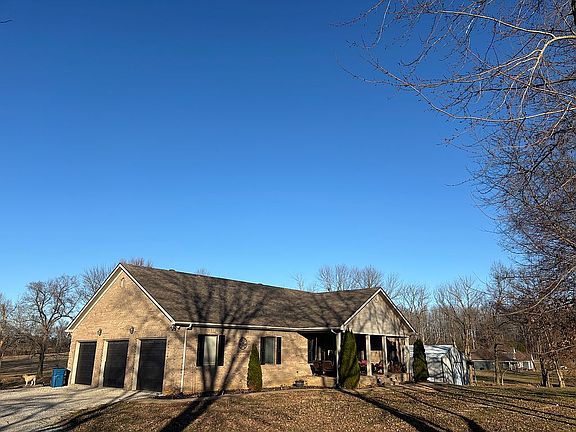 2nd image of 4039 S Hampton Rd