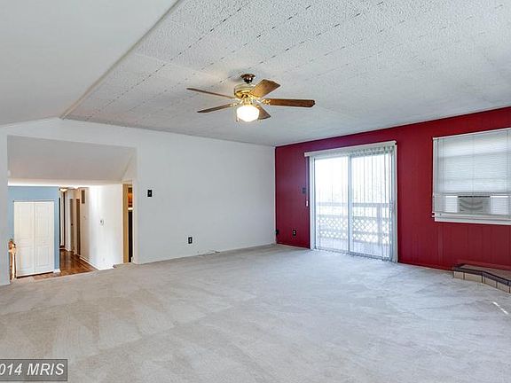3rd image of 303 N Alder Ave