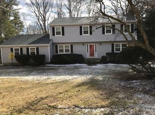 173 Slice Dr, Stamford, CT 06907