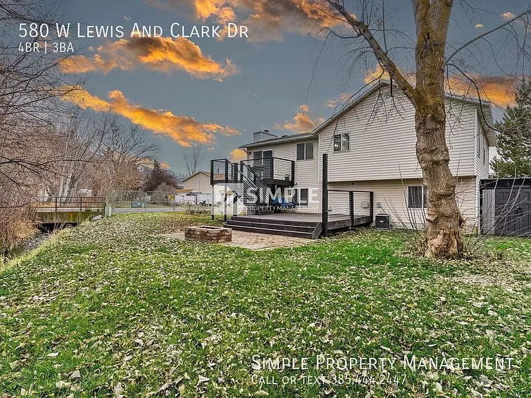 580 W Lewis And Clark Dr — Photo 30