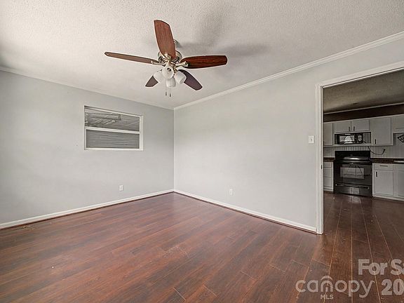 4th image of 630 Ginger Cake Rd