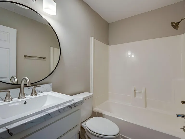 4908 Deerhaven Dr — Photo 22