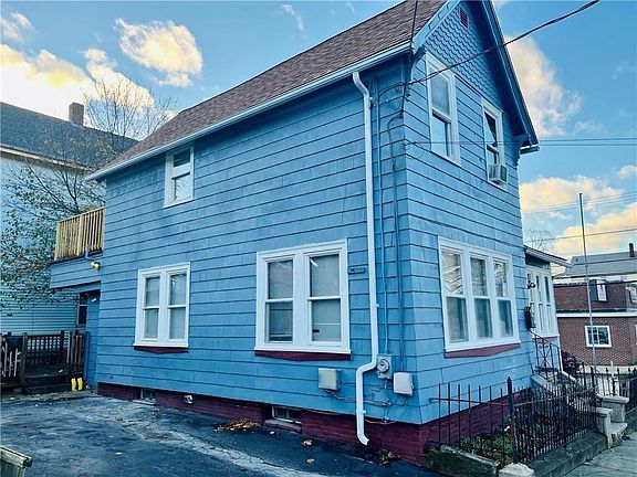 3rd image of 46 Sterry St