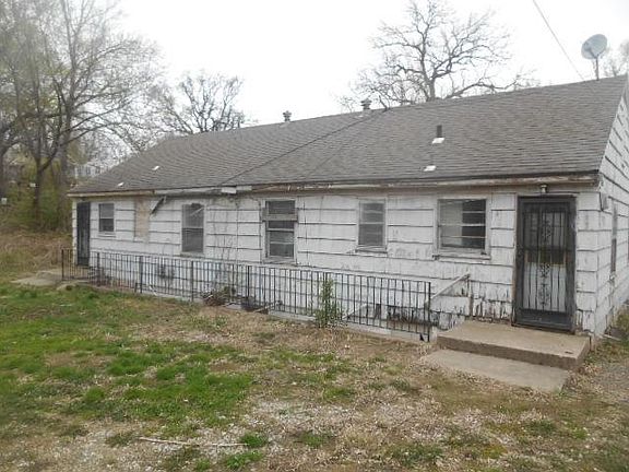 2nd image of 8705 E Smart Ave