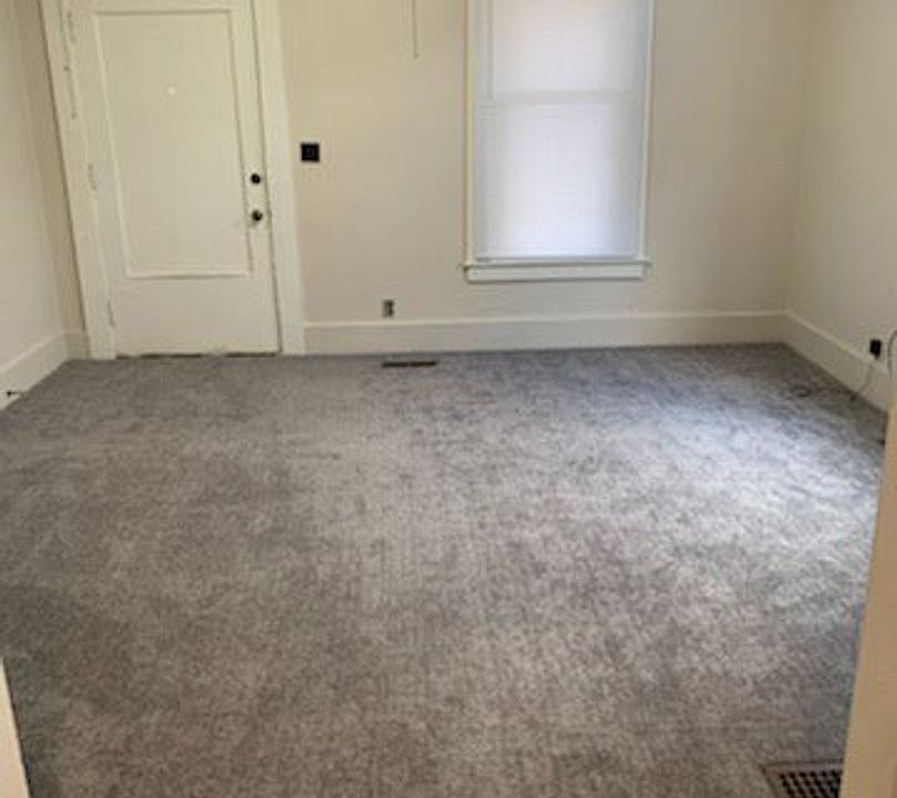 1st image of 1112-1114.5 North St #1112