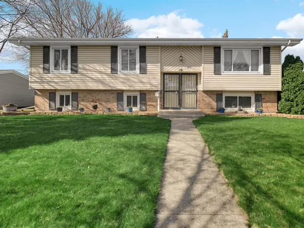 141 Monticello Dr, Dyer, IN 46311