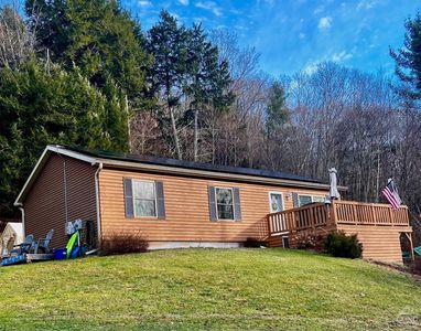 11480 State Route 22, Austerlitz, NY, 12017