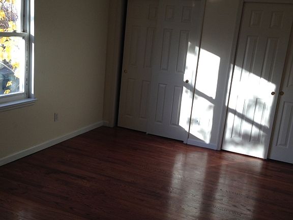 4th image of 569-571 Bergen St