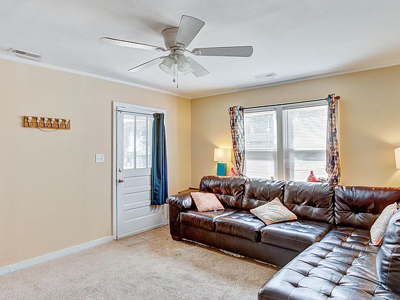 5th image of 5544 Blackwell Ave