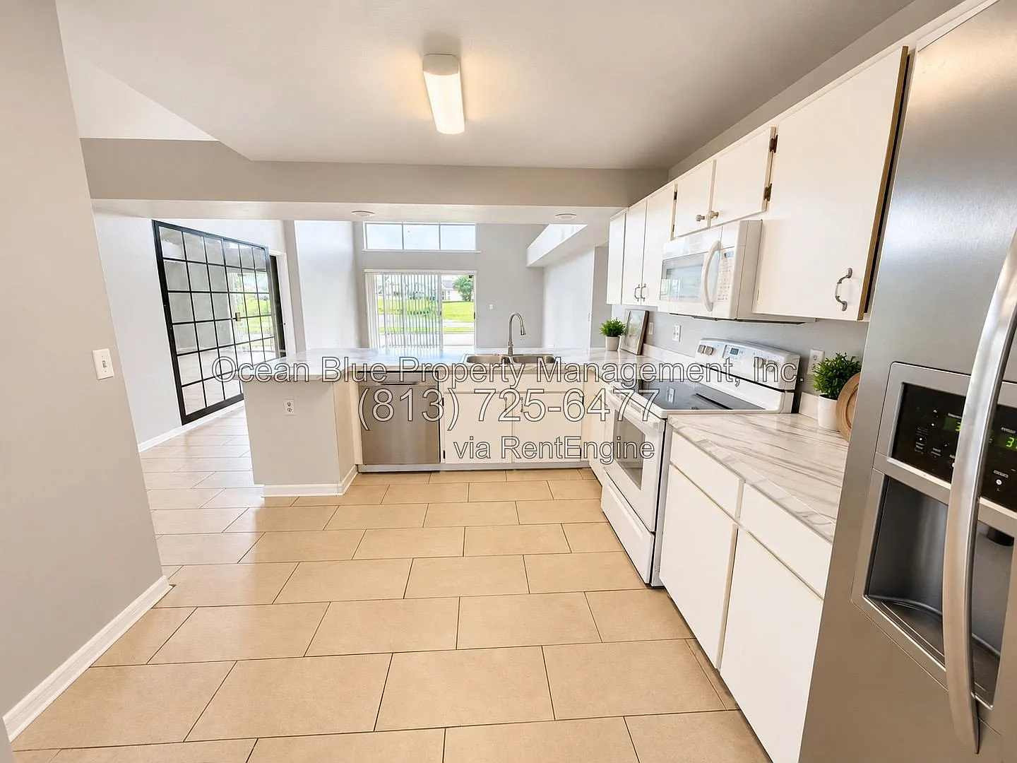 4 bed, 2.0 bath, 2103 sqft, $2,495 — Photo 4