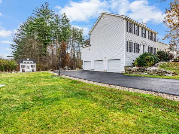 48 Tumble Road, Bedford, NH 03110