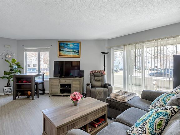 5th image of 432 Babbling Brook Dr #432