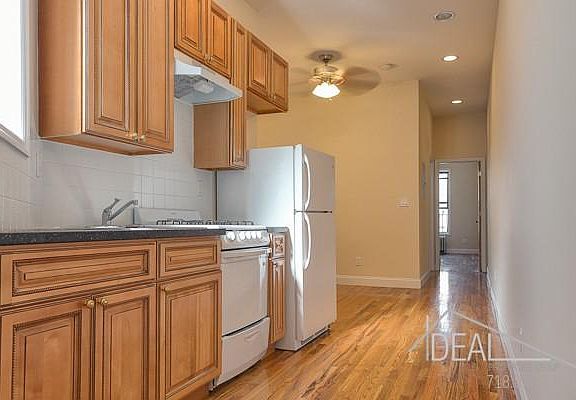 5th image of 544 Bergen St
