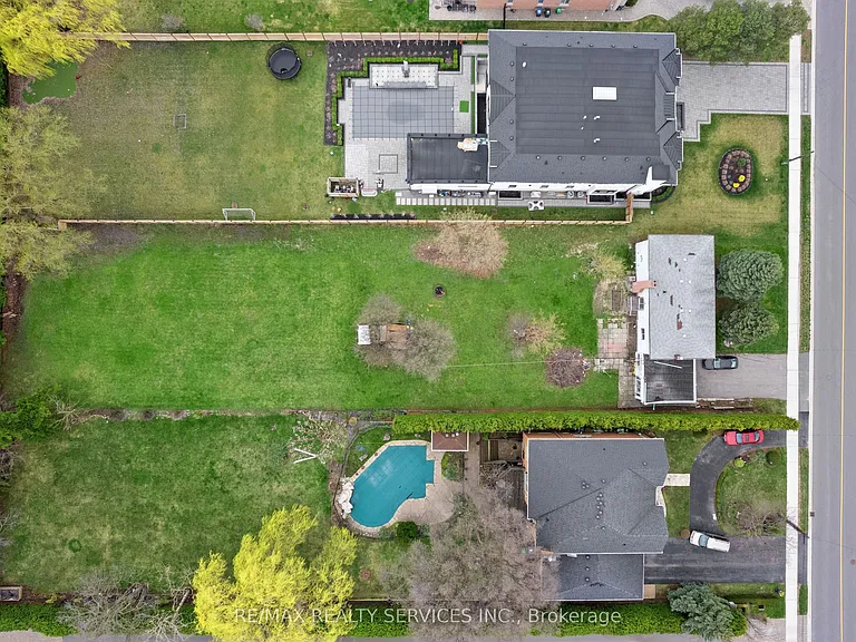 1524 Indian Grv — Photo 7