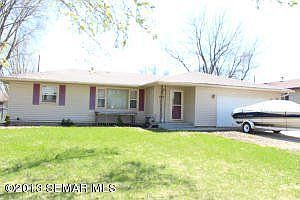 1st image of 605 15th St NE