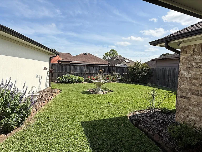 6223 Denmark Dr — Photo 14