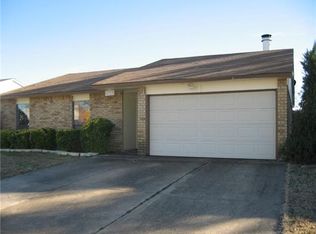 1717 Clark Trl, Grand Prairie, TX 75052