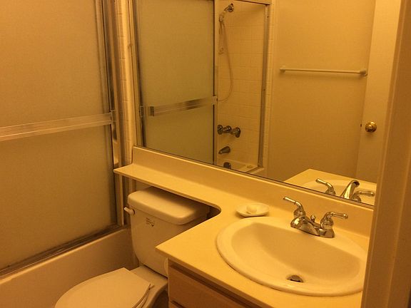4th image of 26853 Claudette St Unit 143