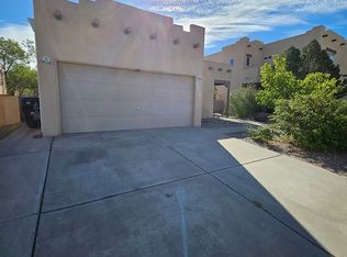 6924 Calle Margarita NE, Albuquerque, NM 87113