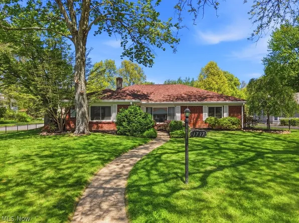1737 Highbridge Rd, Cuyahoga Falls, OH 44223