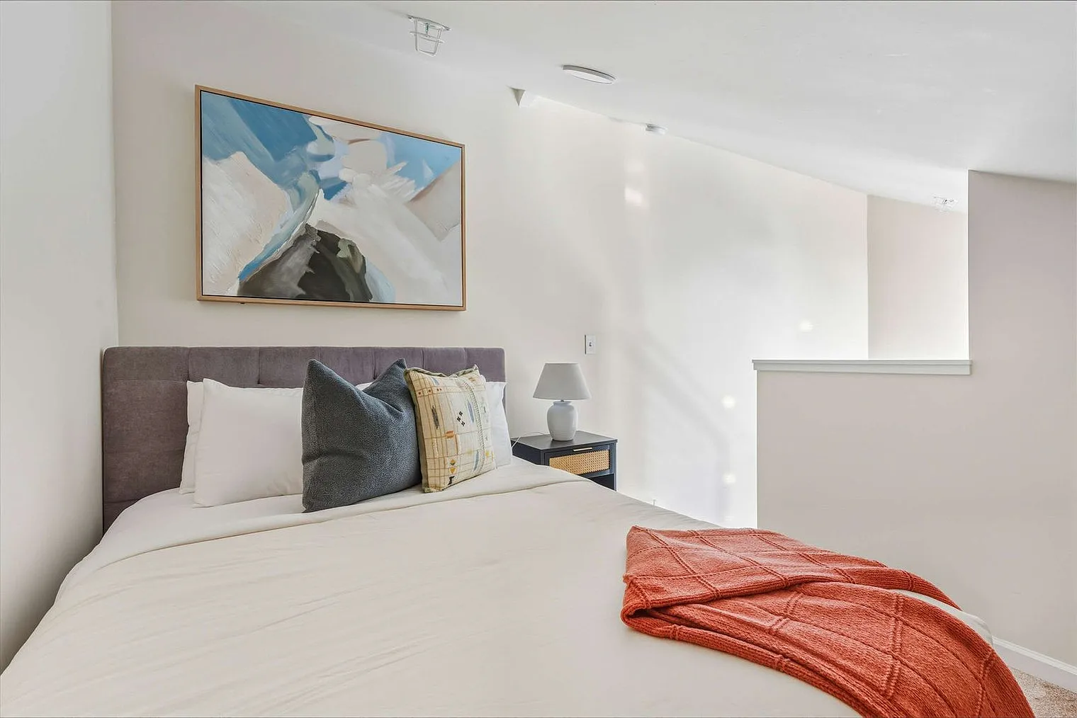 1 bed, 1.0 bath, 796 sqft, $2,849 — Photo 4