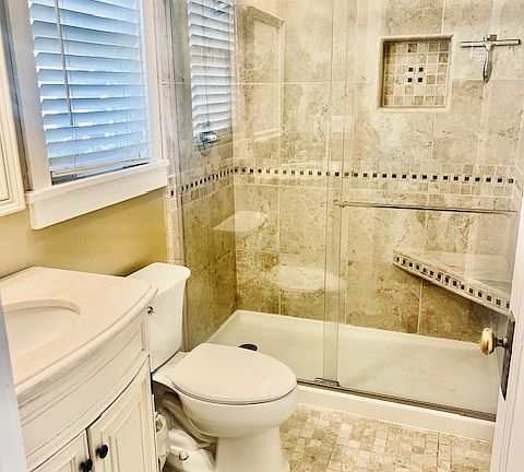 Bathroom 2 in main house primary room